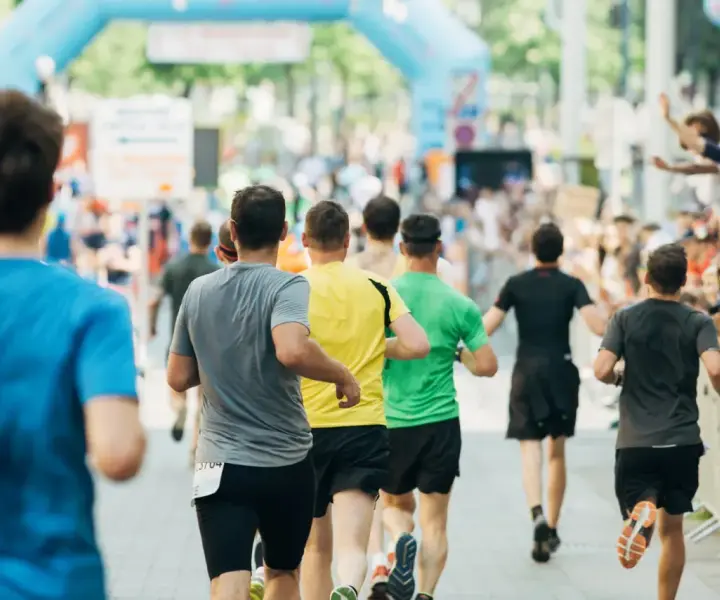 Ile trwa przygotowanie do maratonu? Poznaj kluczowe informacje